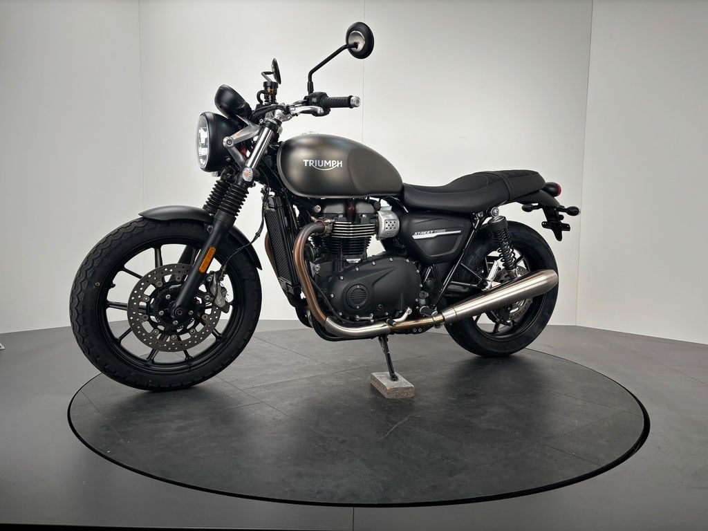 Fahrzeugabbildung Triumph STREET TWIN *1. HAND *WENIG KILOMETER