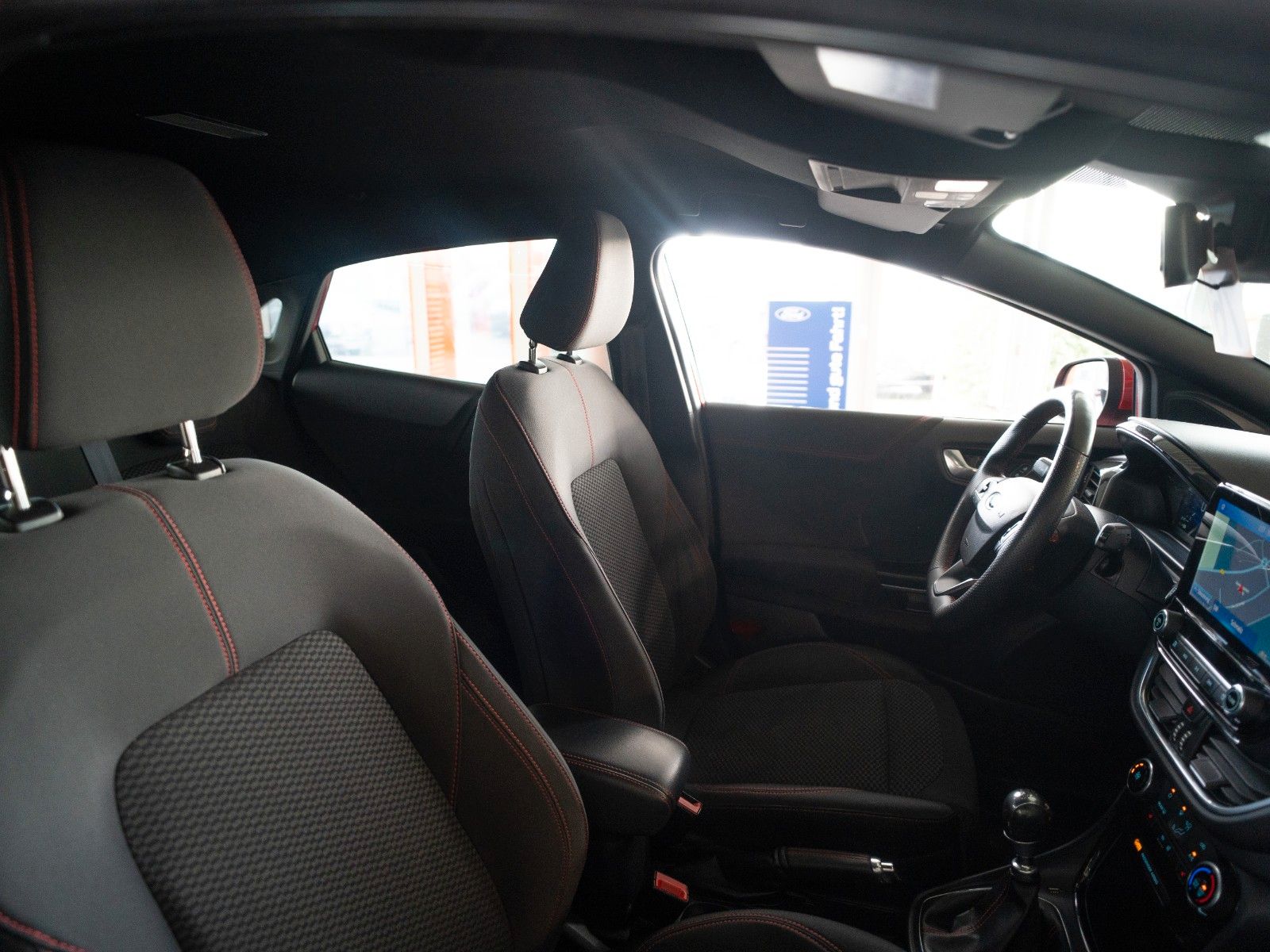 Fahrzeugabbildung Ford Puma ST-Line WINTER-P/AHK/LED/ACC/KAMERA