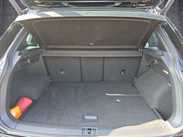 Tiguan 2.0TDI UNITED Aut. Navi Matrix