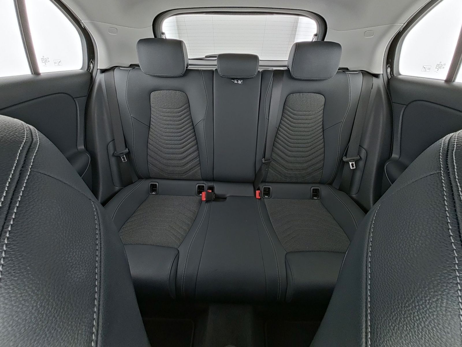 Mercedes-Benz A 180 - Bild 17