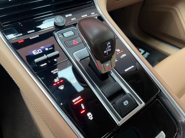 Porsche Panamera 4 2,9 V6 Turbo Panorama*Luft*21Zoll*