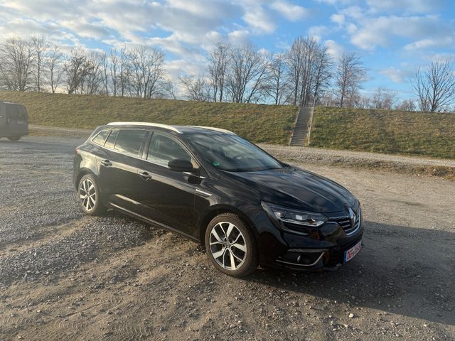 Renault Megane IV Grandtour 1.Hand-Euro6-Massage-Kamara