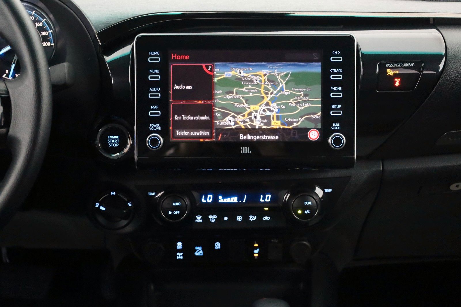 Fahrzeugabbildung Toyota Hilux 2.8 D-4D Invincible, CarPlay, HardTop, AHK
