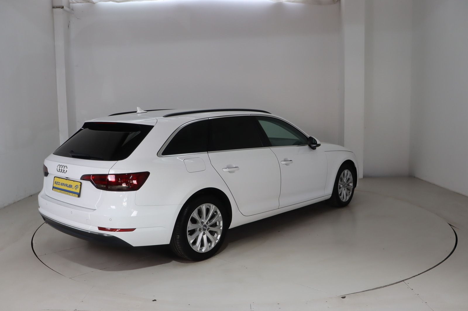 Fahrzeugabbildung Audi A4 Avant 3.0 TDI design * HUD * AHK
