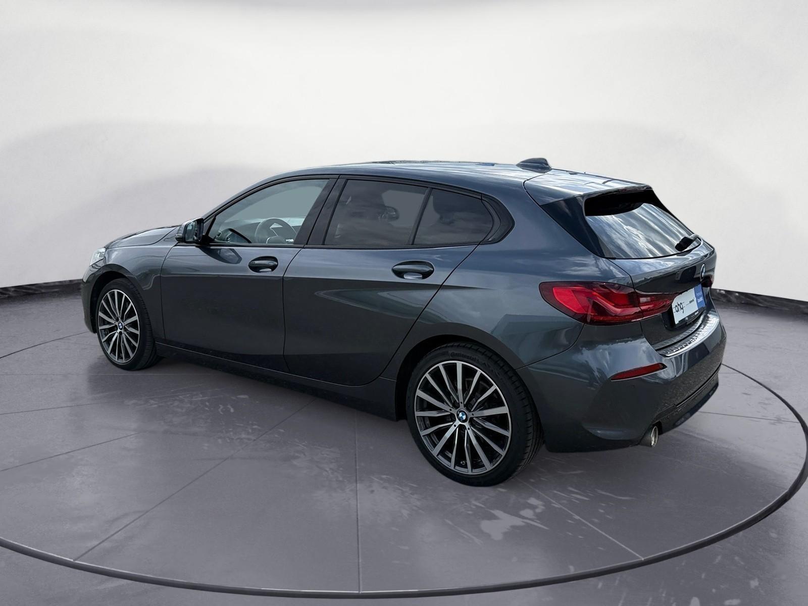 BMW 118 i Sport Line Klimaaut. Sportsitze PDC Sitzhei, миниатюра 4