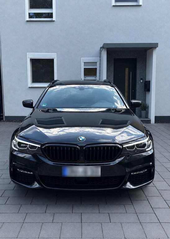Image of BMW 520