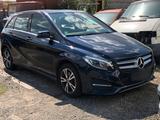 Mercedes-Benz Mercedes B180 Automatik AHK/LED/NAVI/T-Led... - Mercedes-Benz B 180 in Braunschweig