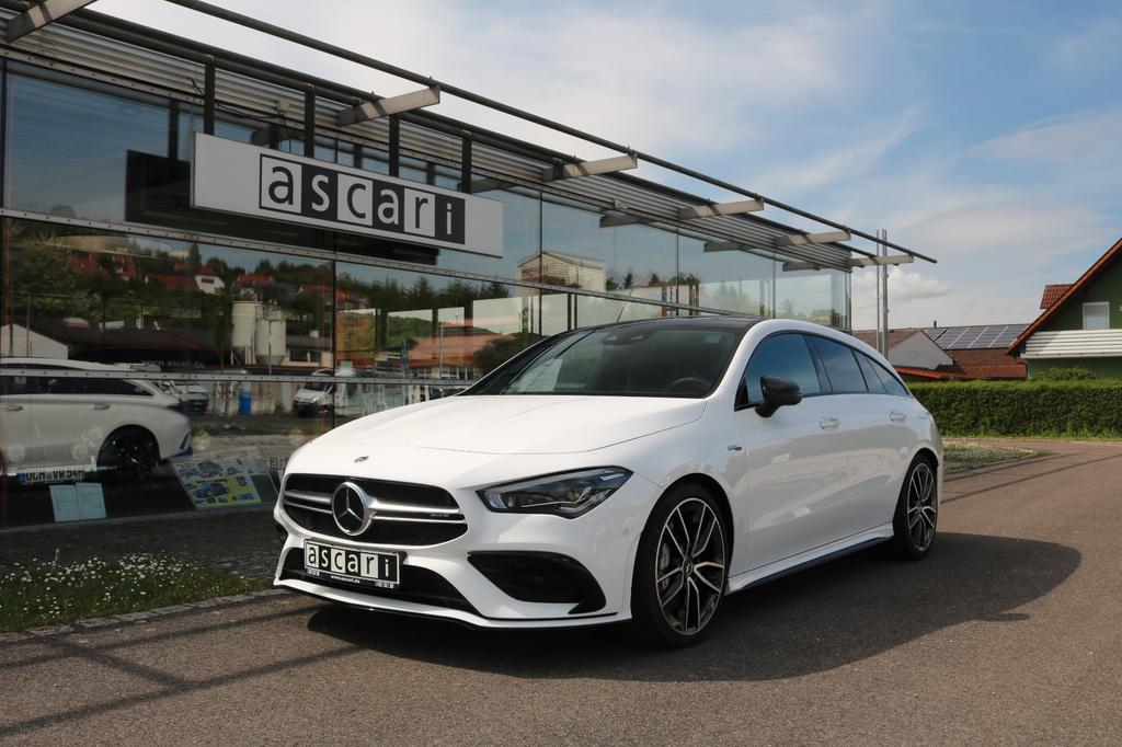Mercedes-Benz CLA 35 AMG Shooting Brake