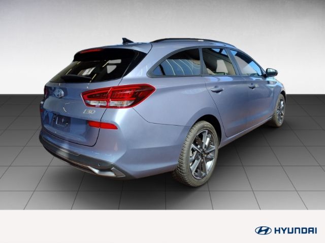 Fahrzeugabbildung Hyundai i30 FL Kombi (MY25) 1.0 T-GDI (100 PS) Advantage