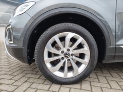 Fahrzeugabbildung Volkswagen T-ROC 1.0 TSI Style LED+ NAVI SHZ MASSAGE