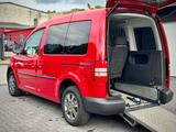 Volkswagen Caddy 'Behindertengerecht-Rampe'5-Sitzer'Klima' - gebrauchte VW Caddy aus dem Jahr 2011
