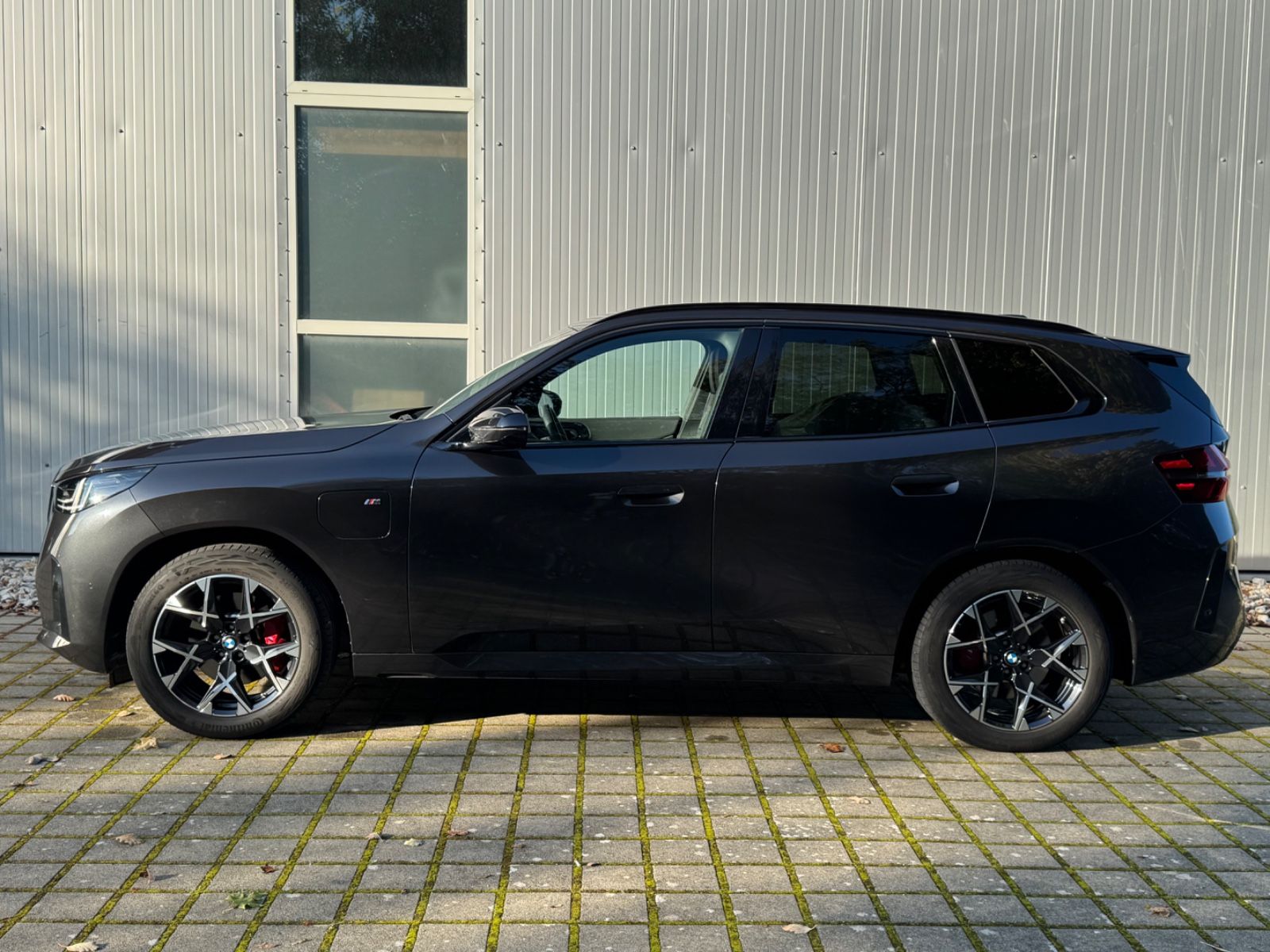 BMW X3 30 e xDrive M Sport AHK 8 fach imagem 3