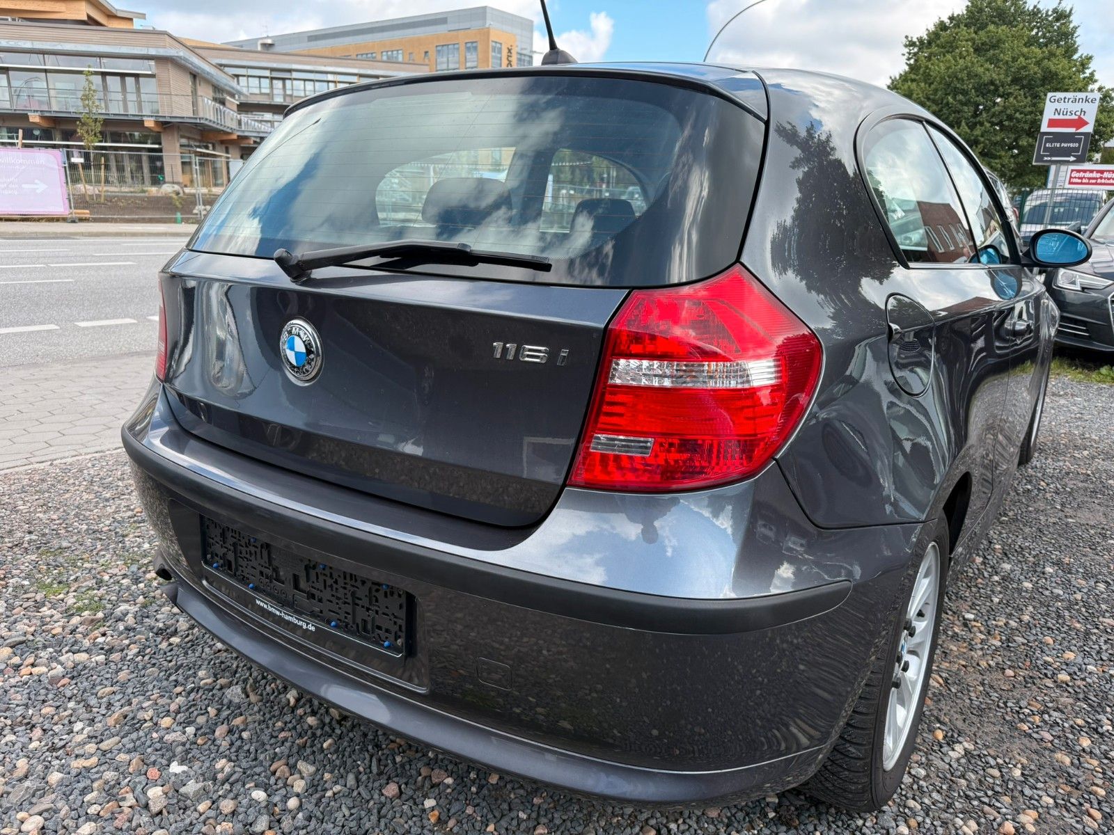 Fahrzeugabbildung BMW 116i