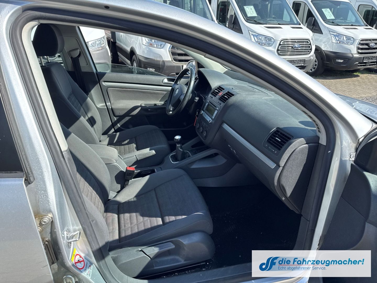 Fahrzeugabbildung Volkswagen Golf V 1,4 Tour ohne Rost Klimaau.  PDC*EXPORT