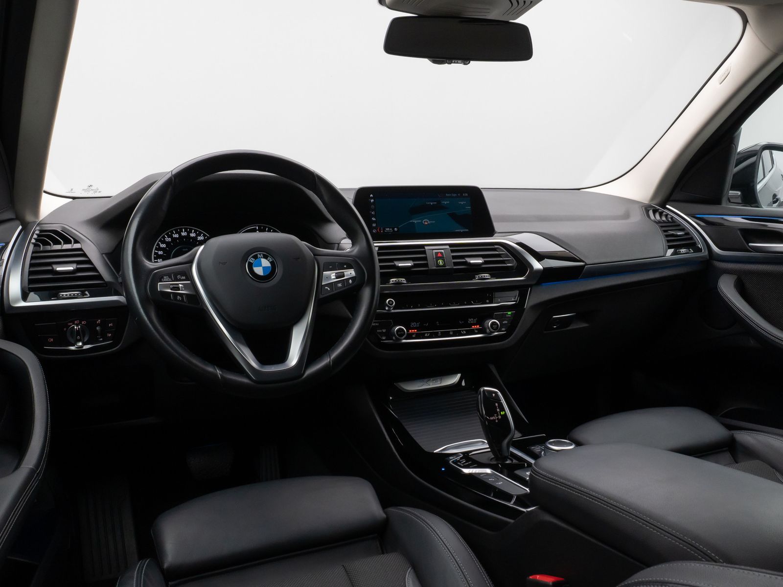 Fahrzeugabbildung BMW X3 xD30e xLine Kamera DAB HiFi Komfort Sport LED
