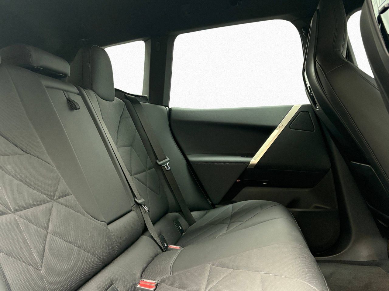 BMW iX - Bild 12