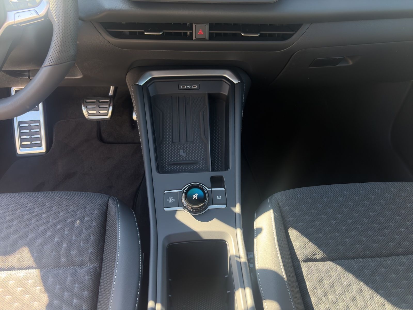 Volkswagen T-Roc - Bild 11