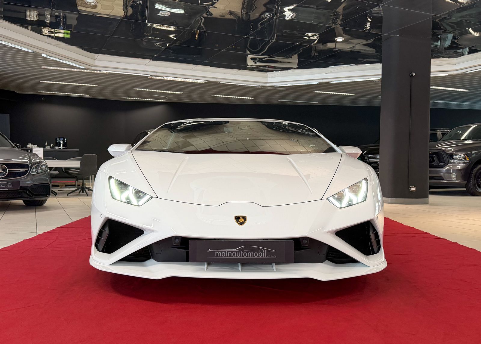 LAMBORGHINI Huracan