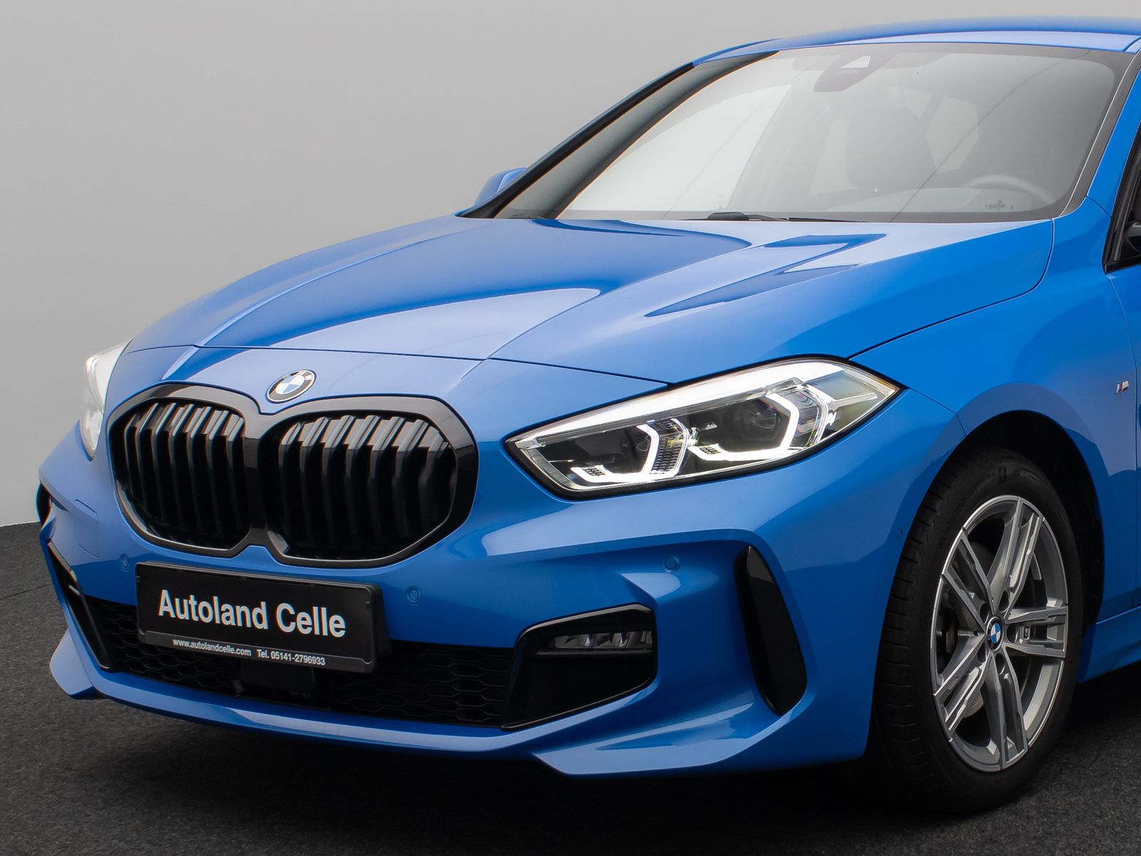 Fahrzeugabbildung BMW 118i M Sport Kamera DAB Geschwindigkeitsreg LED