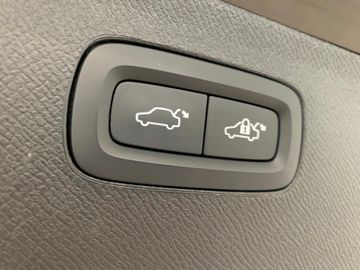 Volvo XC90 - 8