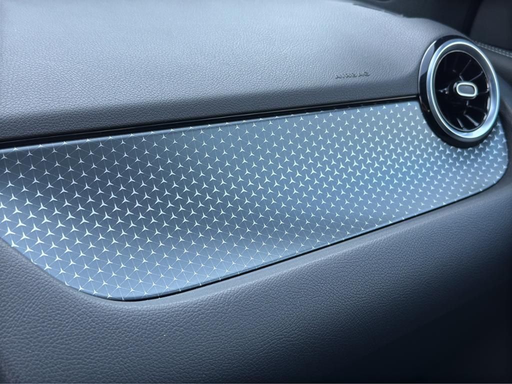 Fahrzeugabbildung Mercedes-Benz GLA 200 d LED*ParkAss*SpurH*el.Heck*PDC*RFK*AHK