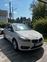 BMW F45 218i Active Tourer Advantage - BMW 2er Reihe von privat