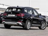 BMW X3 xDrive30e LASER+AHK+HuD+DA+PA+HiFi - BMW mit Hybrid-Antrieb: Head-Up Display