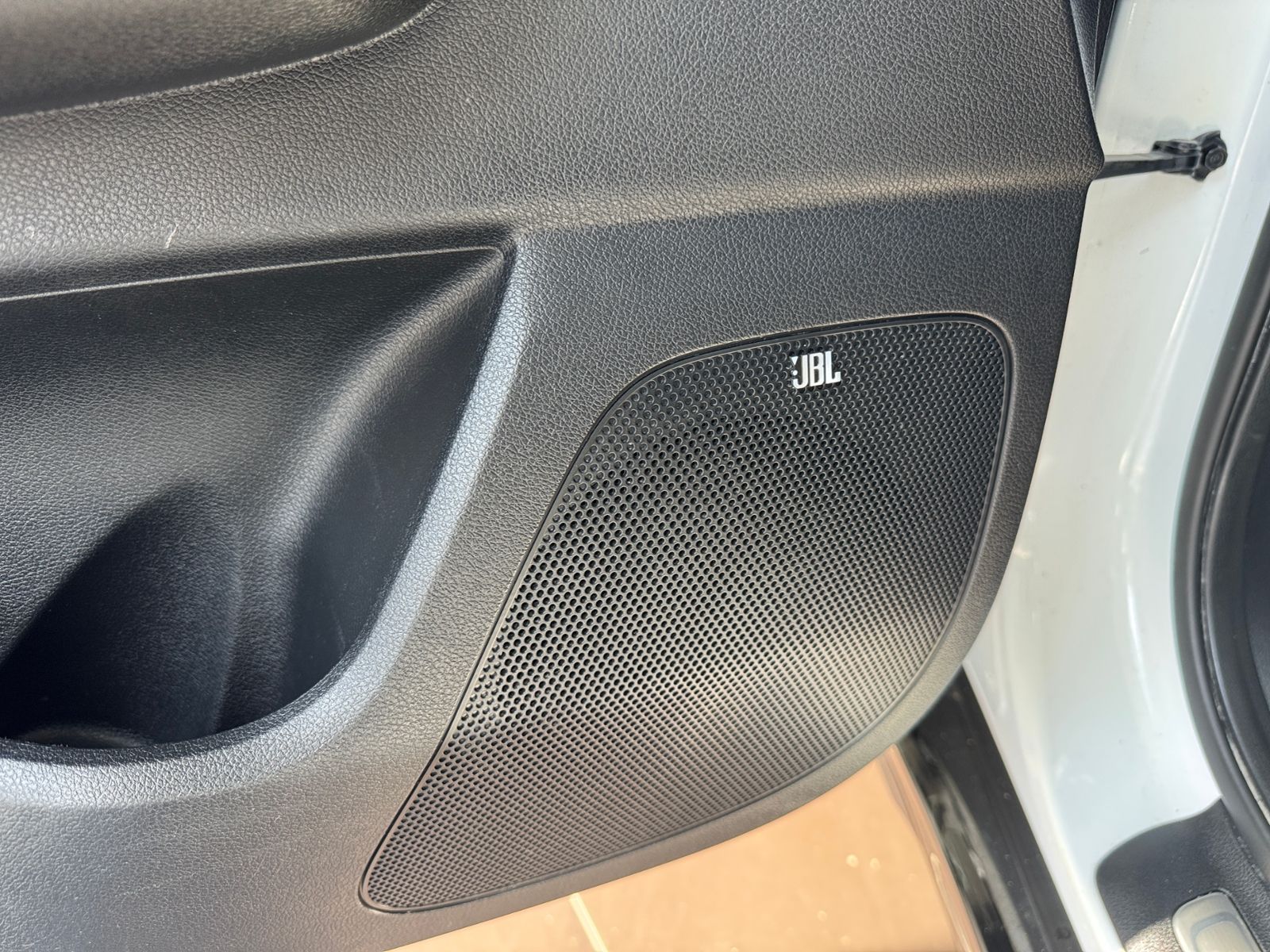 Fahrzeugabbildung Kia Sportage GT-Line 4WD PANO 360° LED NAVI