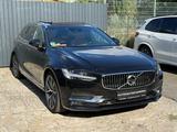 Volvo V90 Inscription/4WD/Pano/TOT/H&K/LED/Memory/AHK - Volvo V90 Inscription mit Diesel-Antrieb