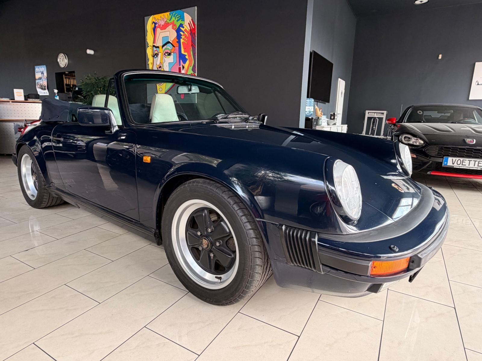 Porsche 911 3.2 Carerra Cabrio Deutsch / Motor revidiert