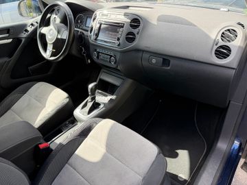 Volkswagen Tiguan - 5