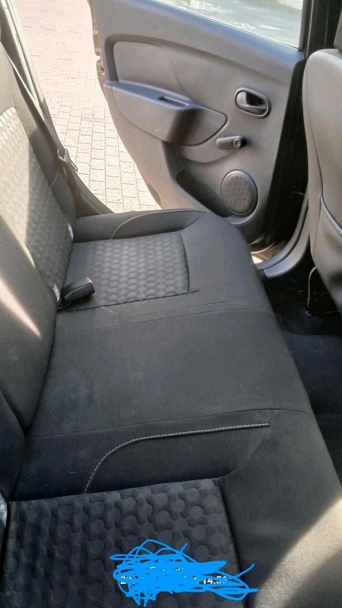 Dacia Logan 2014 — photo 8