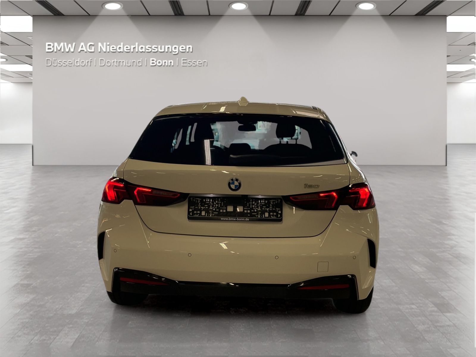BMW 120 - Bild 9