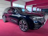 Volkswagen Touareg R Line Pano Luft Virtual ACC Matrix 21Zo - Volkswagen Touareg: R Line
