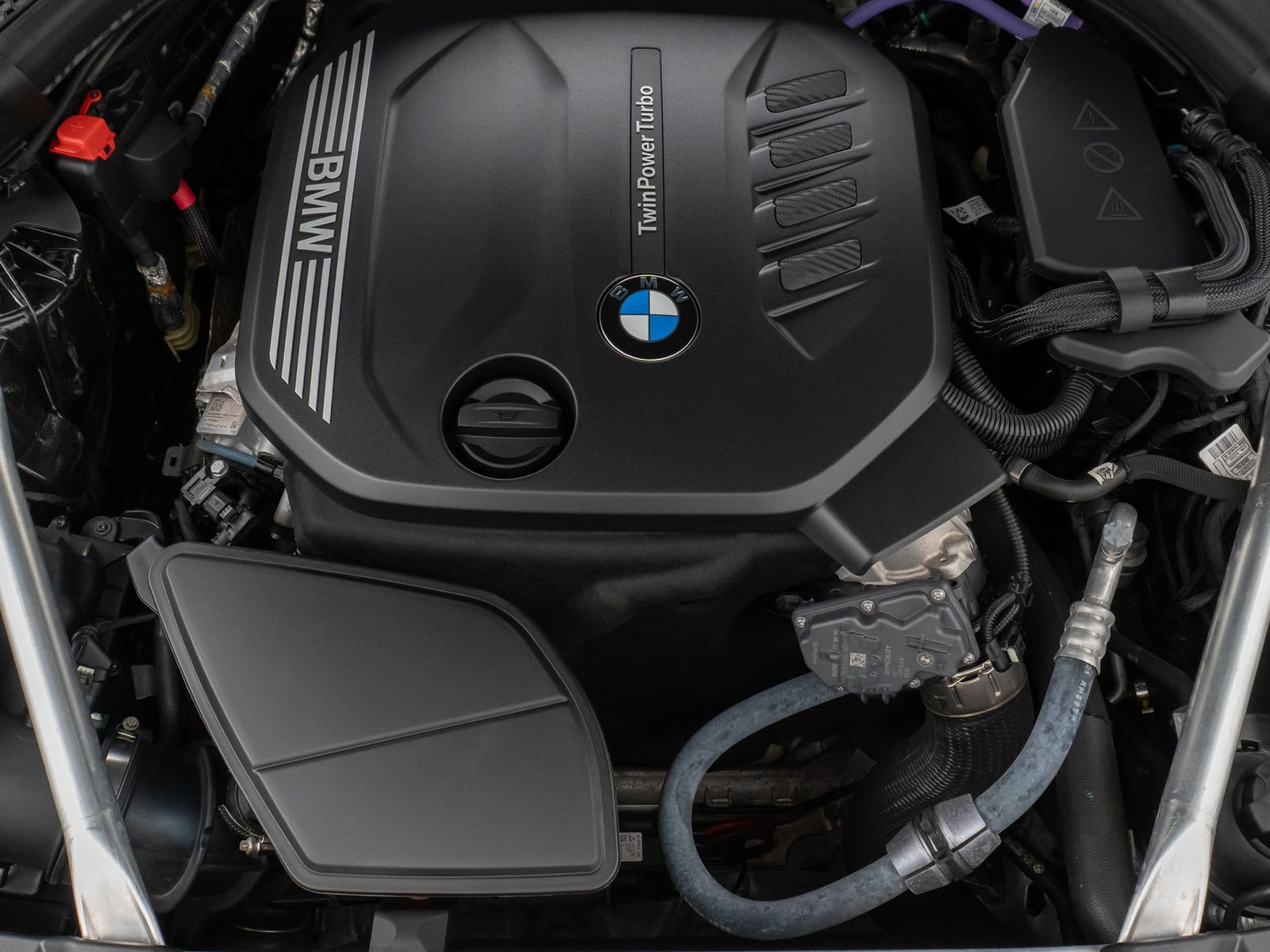 Fahrzeugabbildung BMW 520d  xD Luxury Line Panorama Kamera DAB H/K AHK