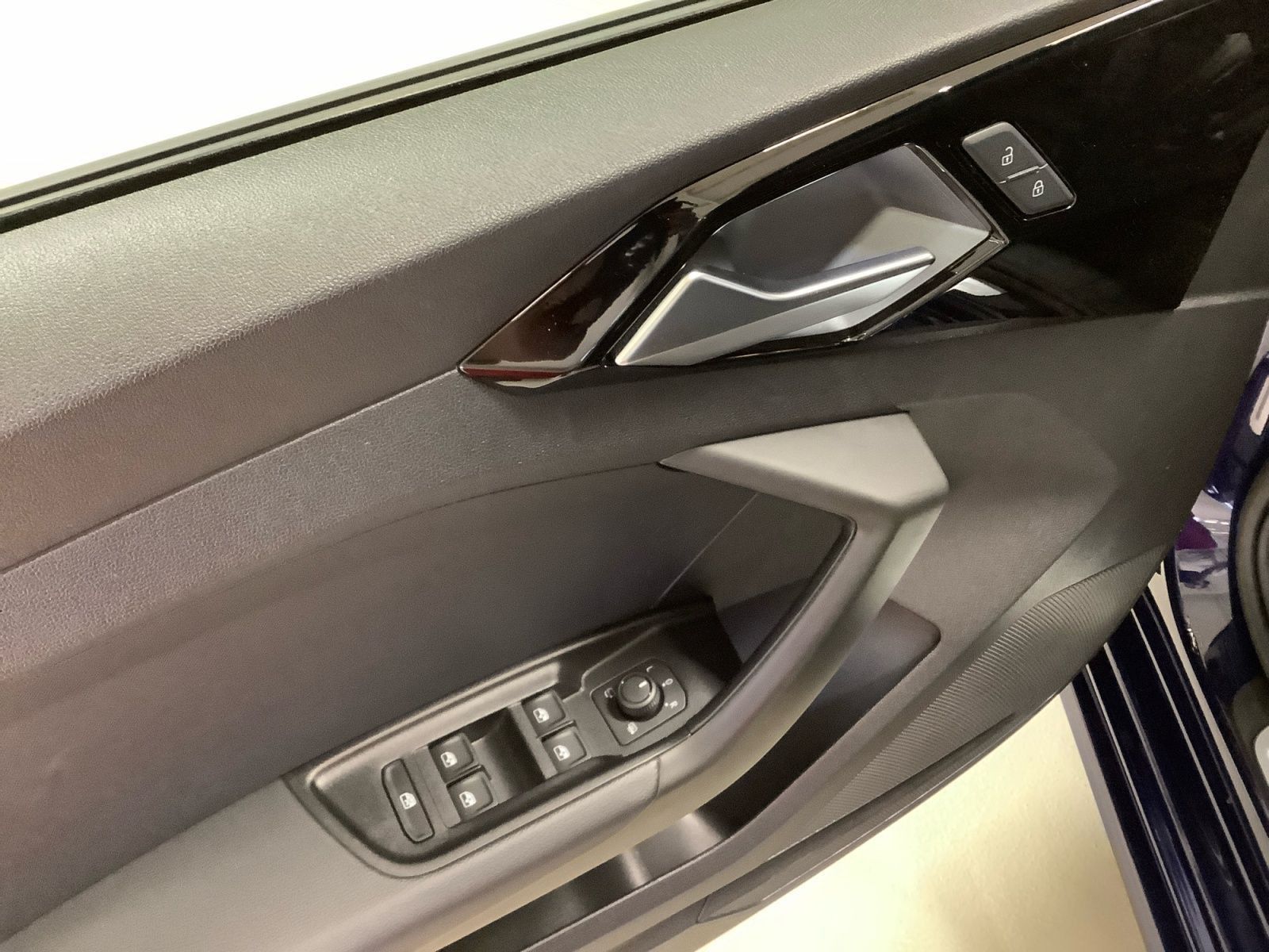 A1 Sportback S line 30TFSI S tronic,Navi,LED,ACC
