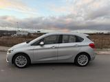 BMW 218 Active Tourer Luxury Line 1. Hand Rentner - BMW 218 Active Tourer: Von Privat