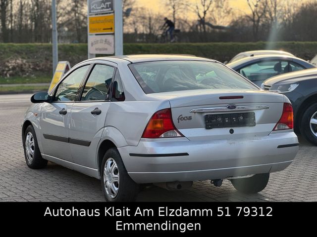 Fahrzeugabbildung Ford Focus 1.6 Ambiente Automatik Klima