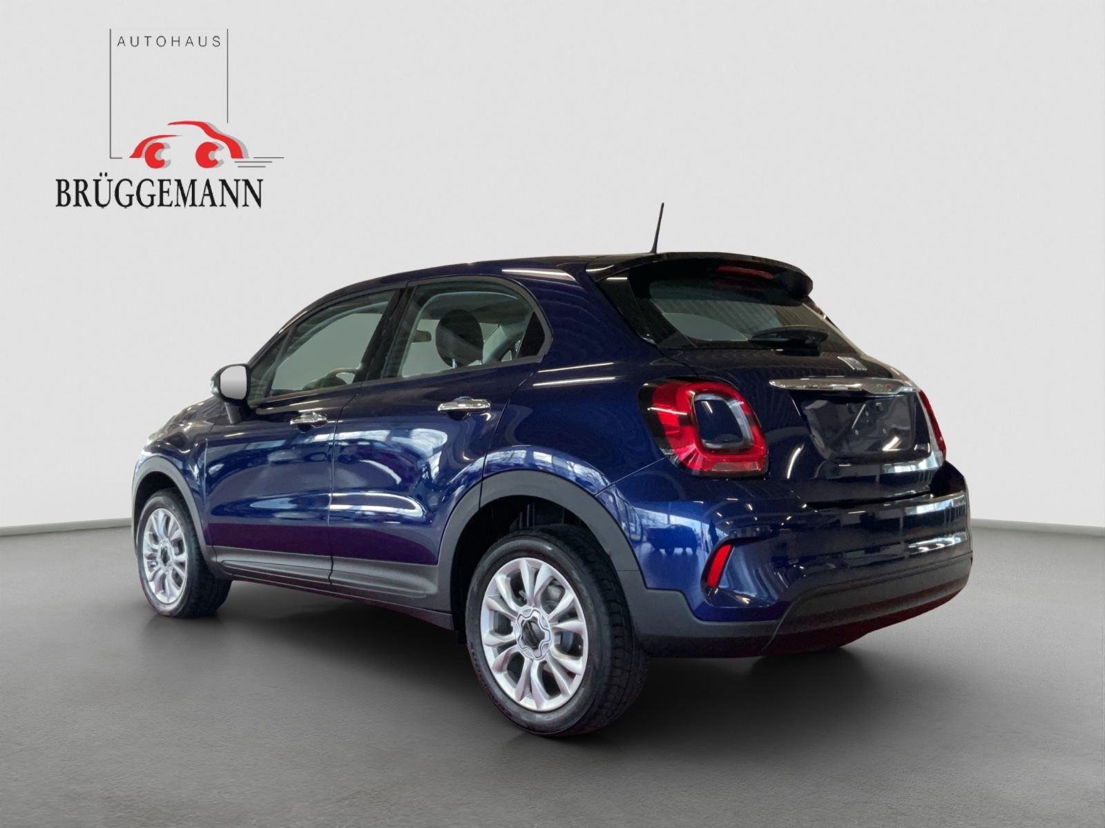 Fahrzeugabbildung Fiat 500X Hybrid 1.5 GSE 96 kW 8-Fach bereift