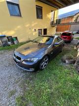 BMW E93 320i mit Getränke Halter!!! - BMW 320 aus 2008: Cabrio