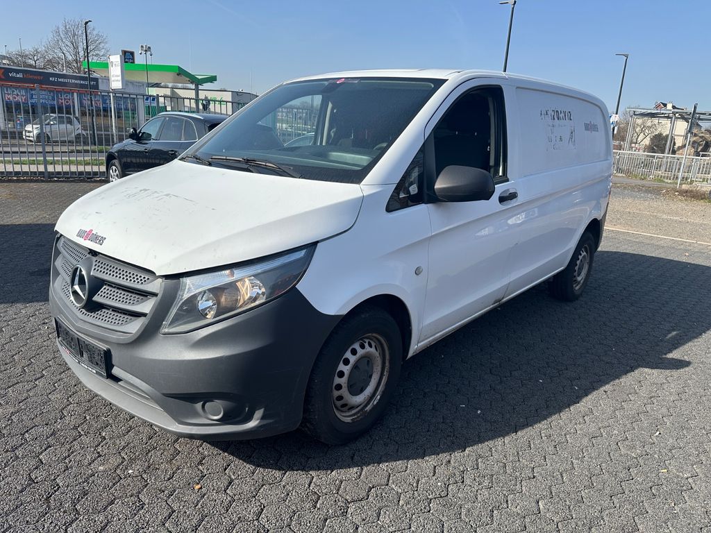 Image of Mercedes-Benz Vito