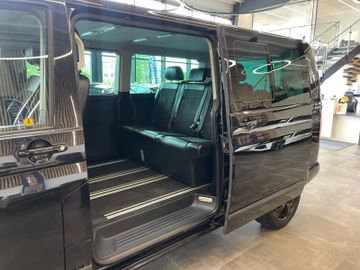 Volkswagen T6 Multivan Lang *ACC*AHK*NAVI*KAM*ELEKT.TÜREN*