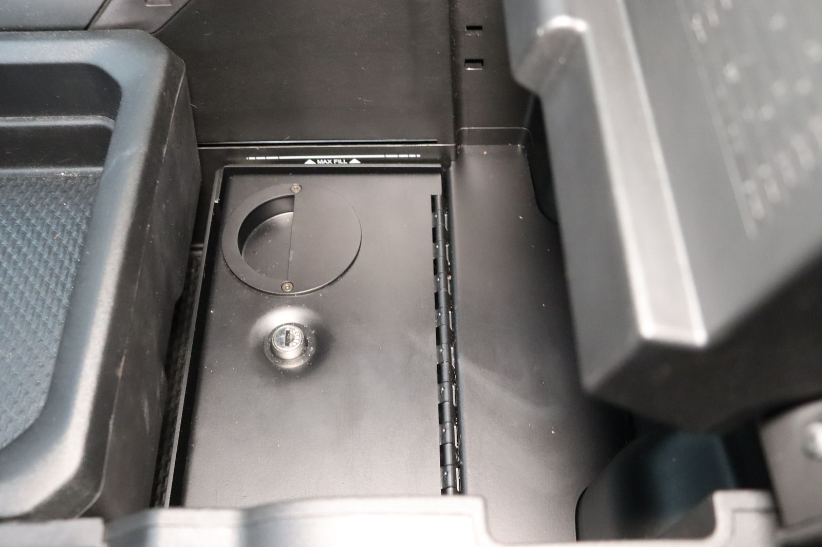 Fahrzeugabbildung Dodge Ram 1500 5.7 V8 Crew Cab Big Horn * Built to Ser