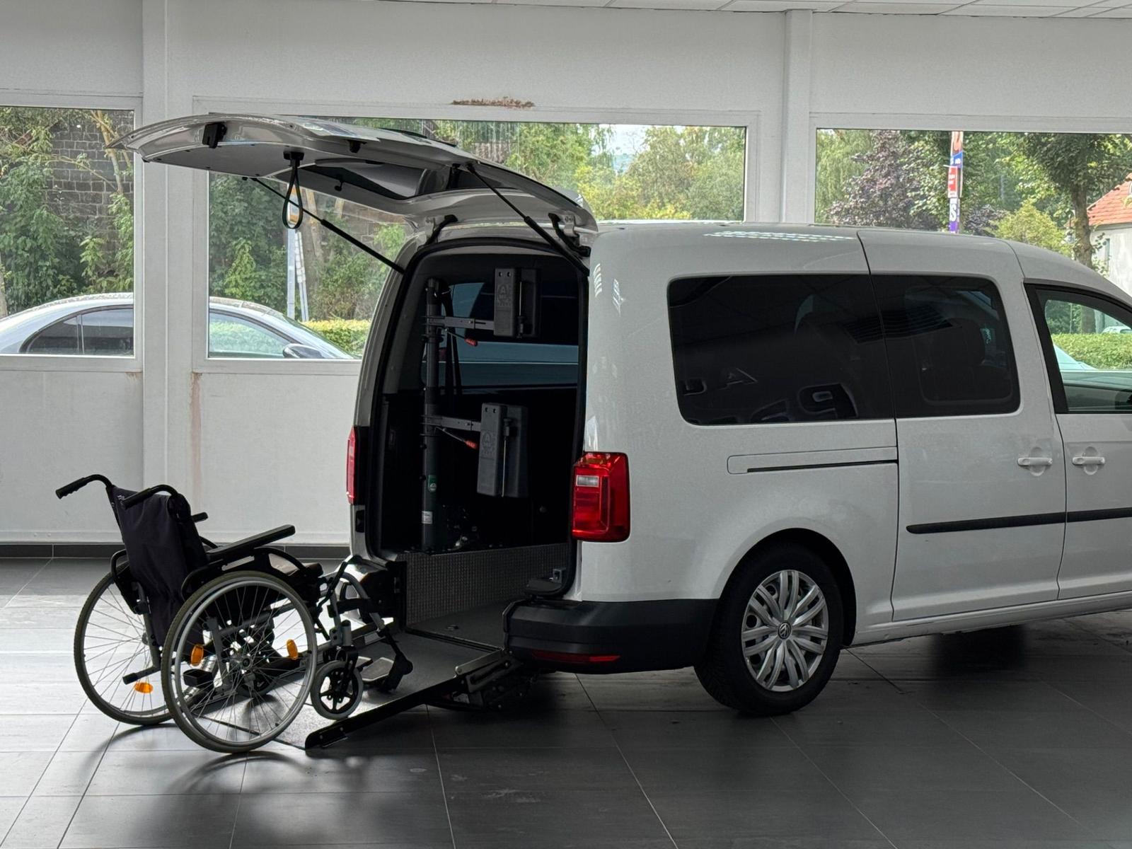 Volkswagen Caddy Maxi 1.4 TSI Behindertengerecht-Rampe