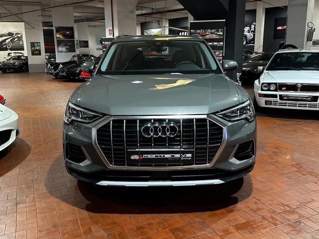 Audi AUDI Q3 35 TFSI S tronic Advanced Led Drive Assi imagem 2