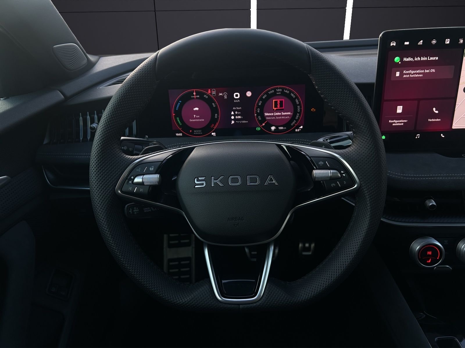 Fahrzeugabbildung SKODA Superb Combi 1.5 TSI iV Sportline DSG AHZV PANO