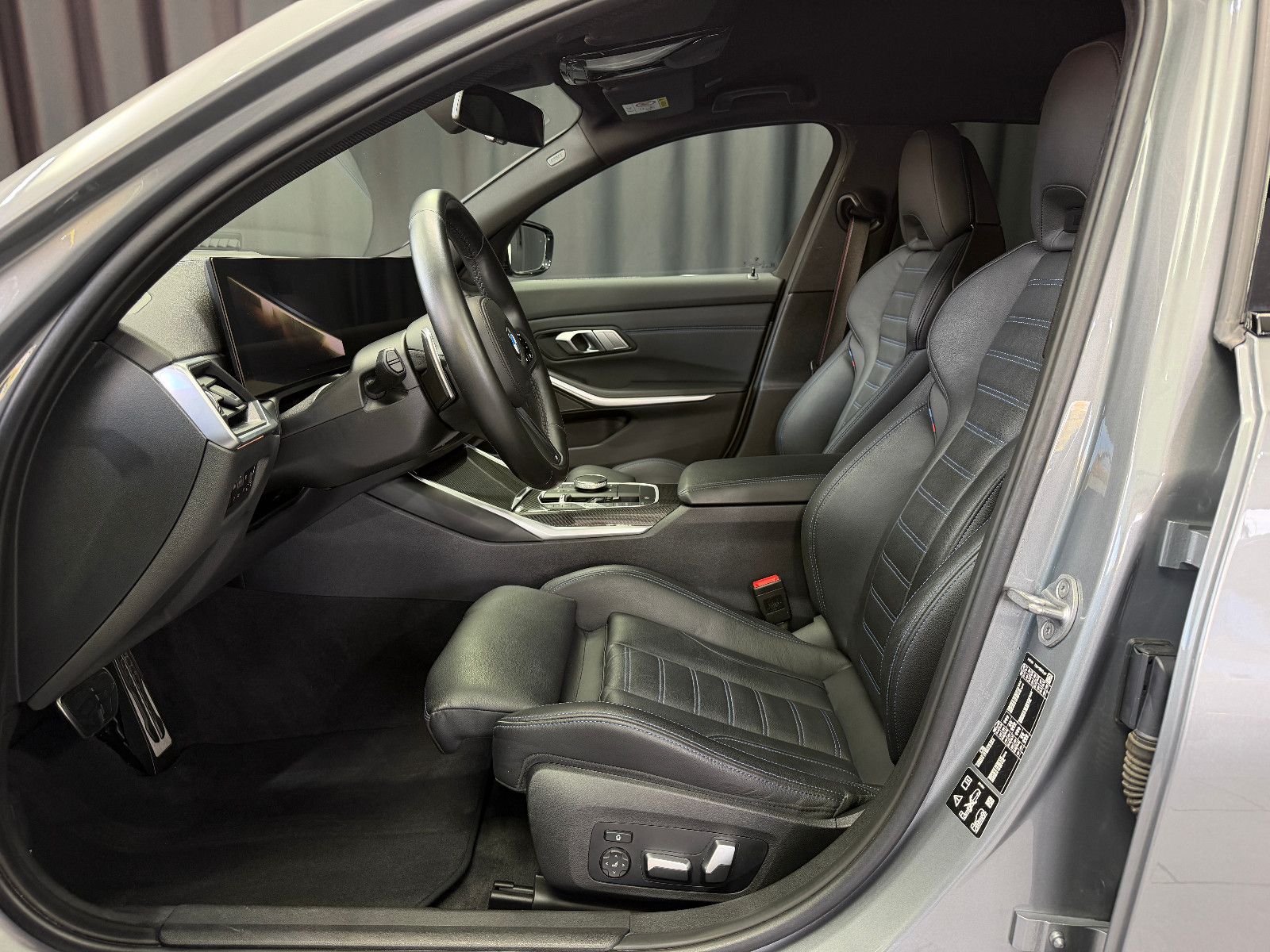 Fahrzeugabbildung BMW M340i Touring xDrive|M-SITZE|360°KAMERA|AHK|VOLL