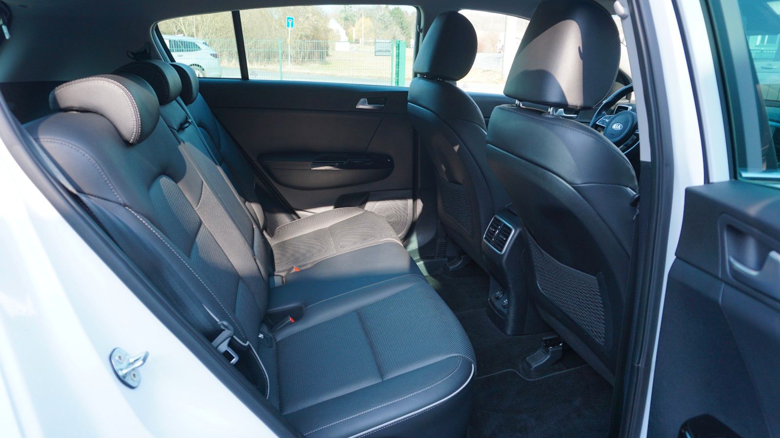 Kia Sportage Black Edition 4WD*JBL*Kam.*CarPlay*LED foto 14