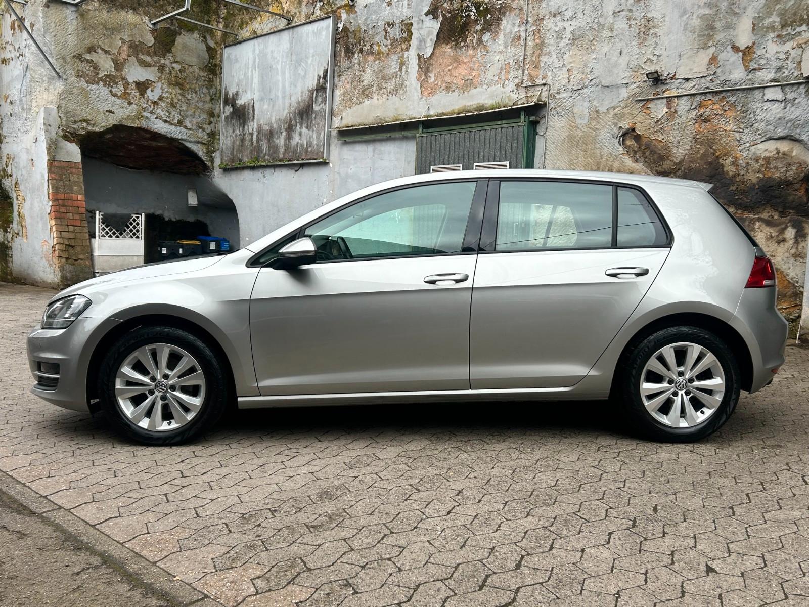 Volkswagen Golf VII Lim. Comfortline BMT