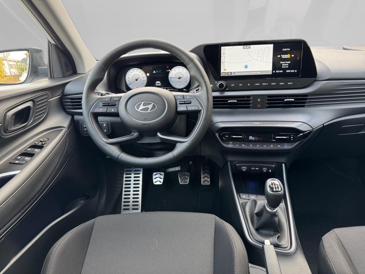 Fahrzeugabbildung Hyundai BAYON Trend, Komfortpaket *KLIMAA*CARPLAY*NAVI*4